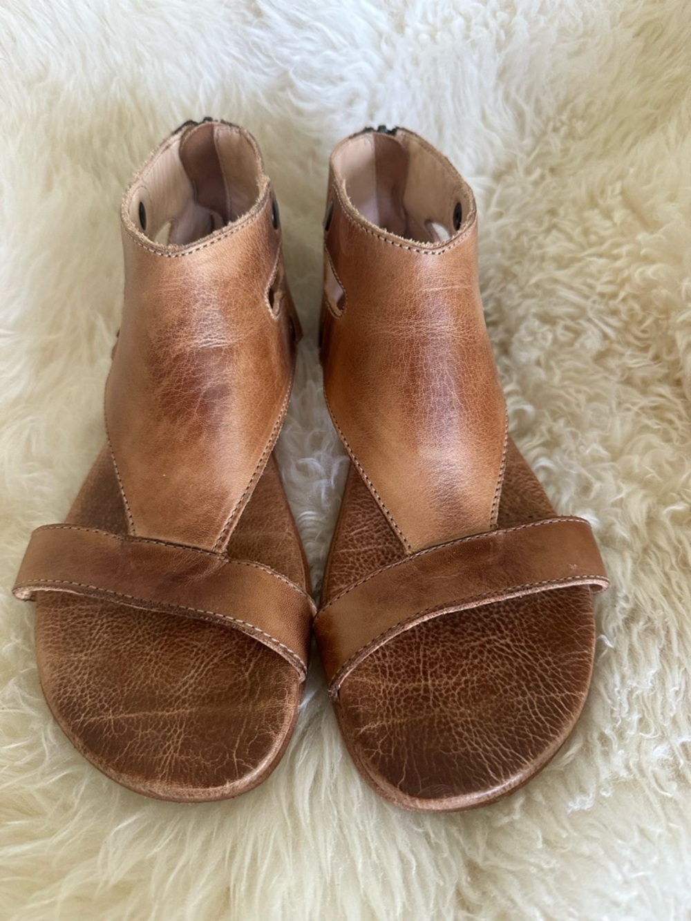 BED|STU Soto Leather Tan Rustic Gladiator Sandal - Picture 14 of 16